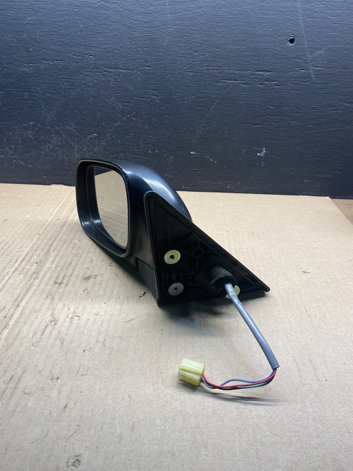 2003 to 2005 Subaru Forester Left LH Side View Power Door Mirror AC237710
