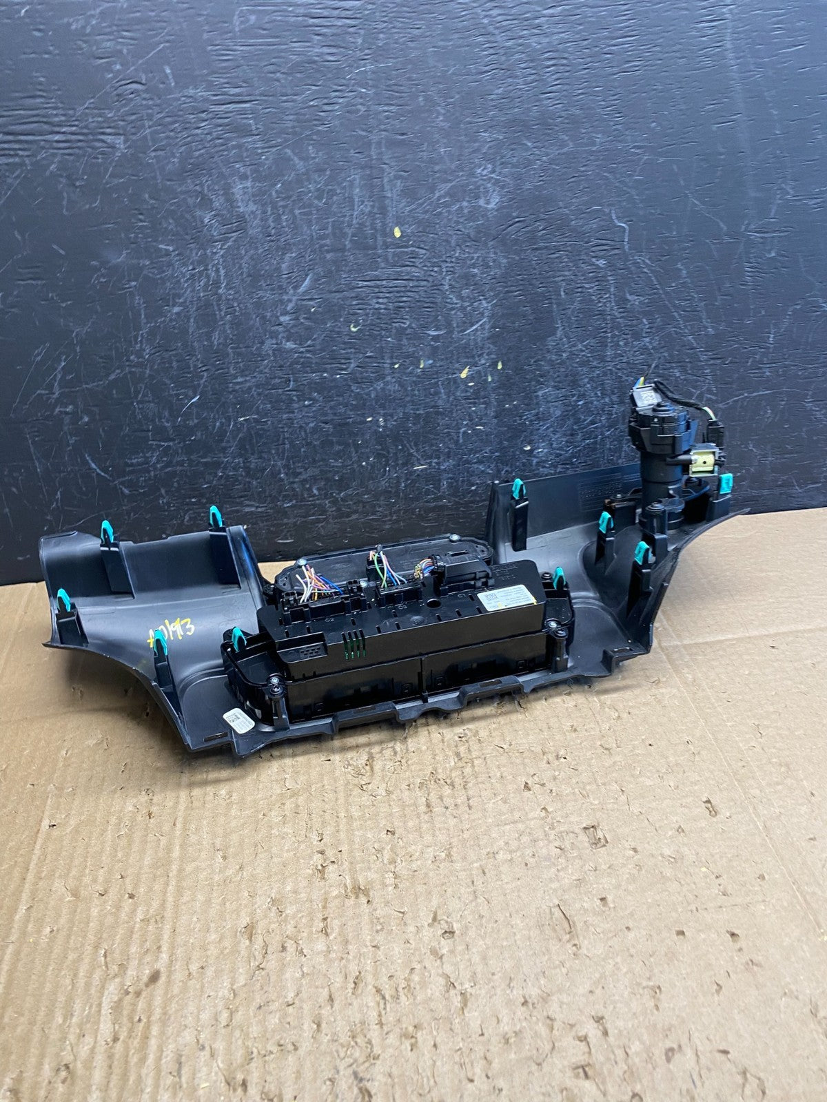 2020 to 2023 Ford Explorer A/C Heater Climate Control Panel ad1913 DG4