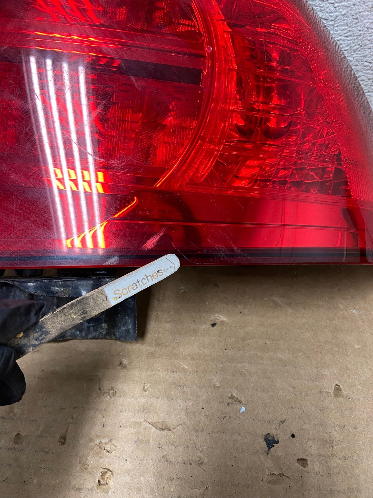 2004 2005 2006 Acura TL Right Passenger Rh Side Tail Light AH8401 LK3
