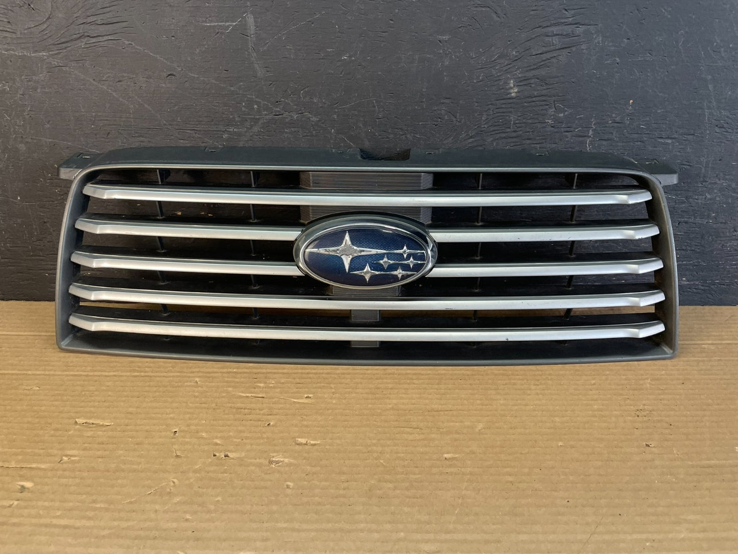2006 to 2008 Subaru Forester Front Upper Grill Grille AE8720 DG0