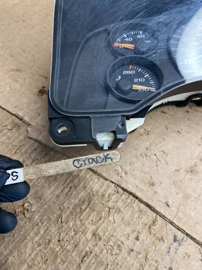 2004 to 2007 Chevrolet Express Speedometer Cluster Gauge af2390 DG6