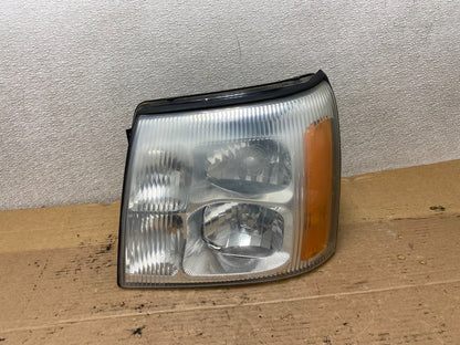 2002 to 2006 Cadillac Escalade Left Driver Lh Xenon HID Headlight Oem AB3360 DW0
