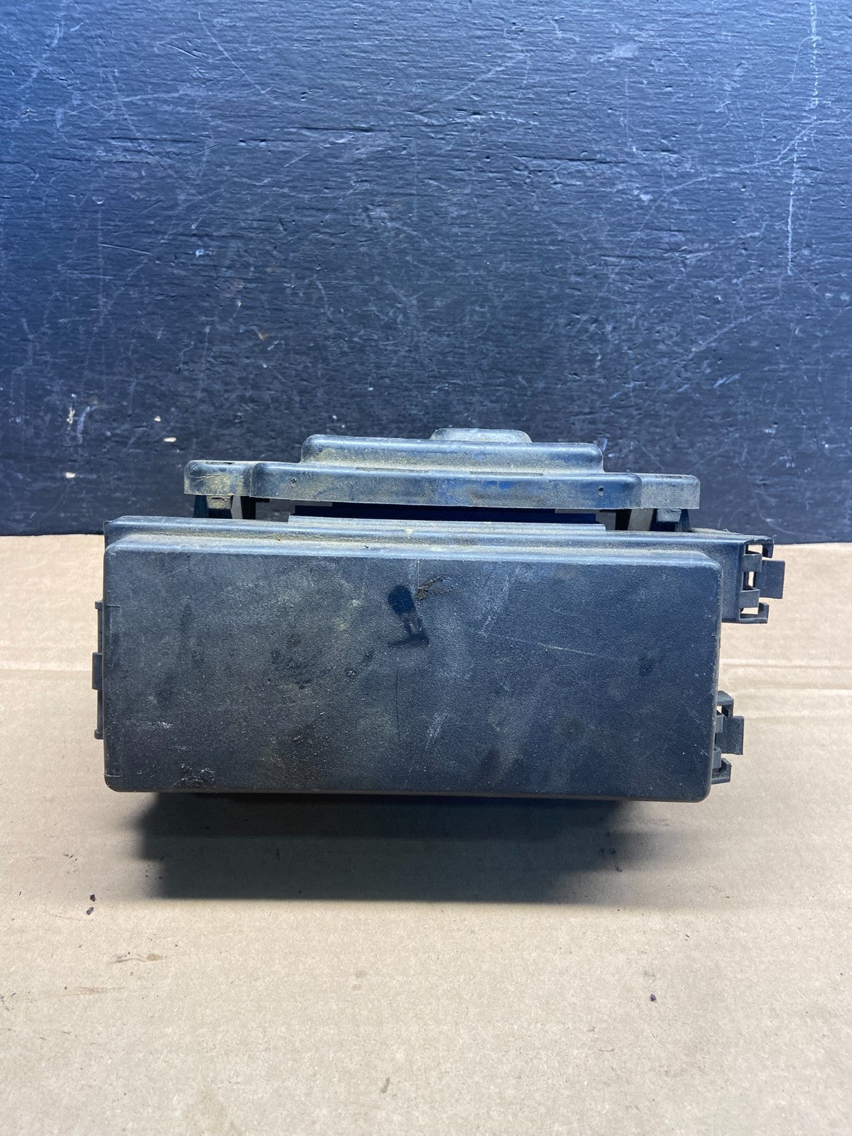 2005 Jeep Grand Cherokee Fuse Box Relay Body BCM Module Panel AE2479 DG5