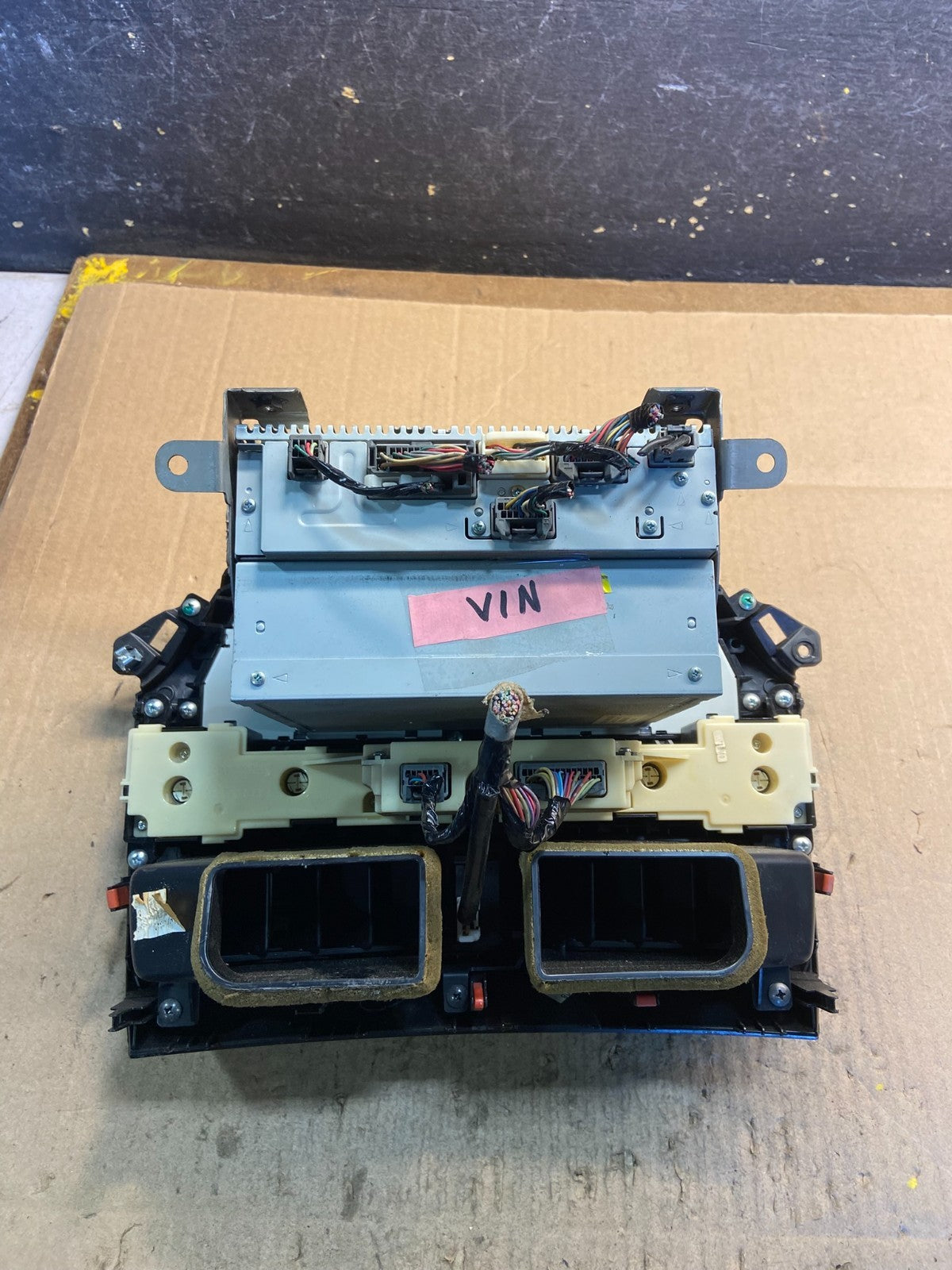 2010 to 2012 Honda Accord Audio Equipment Radio Audio AM-FM-6CD z0770 DG5