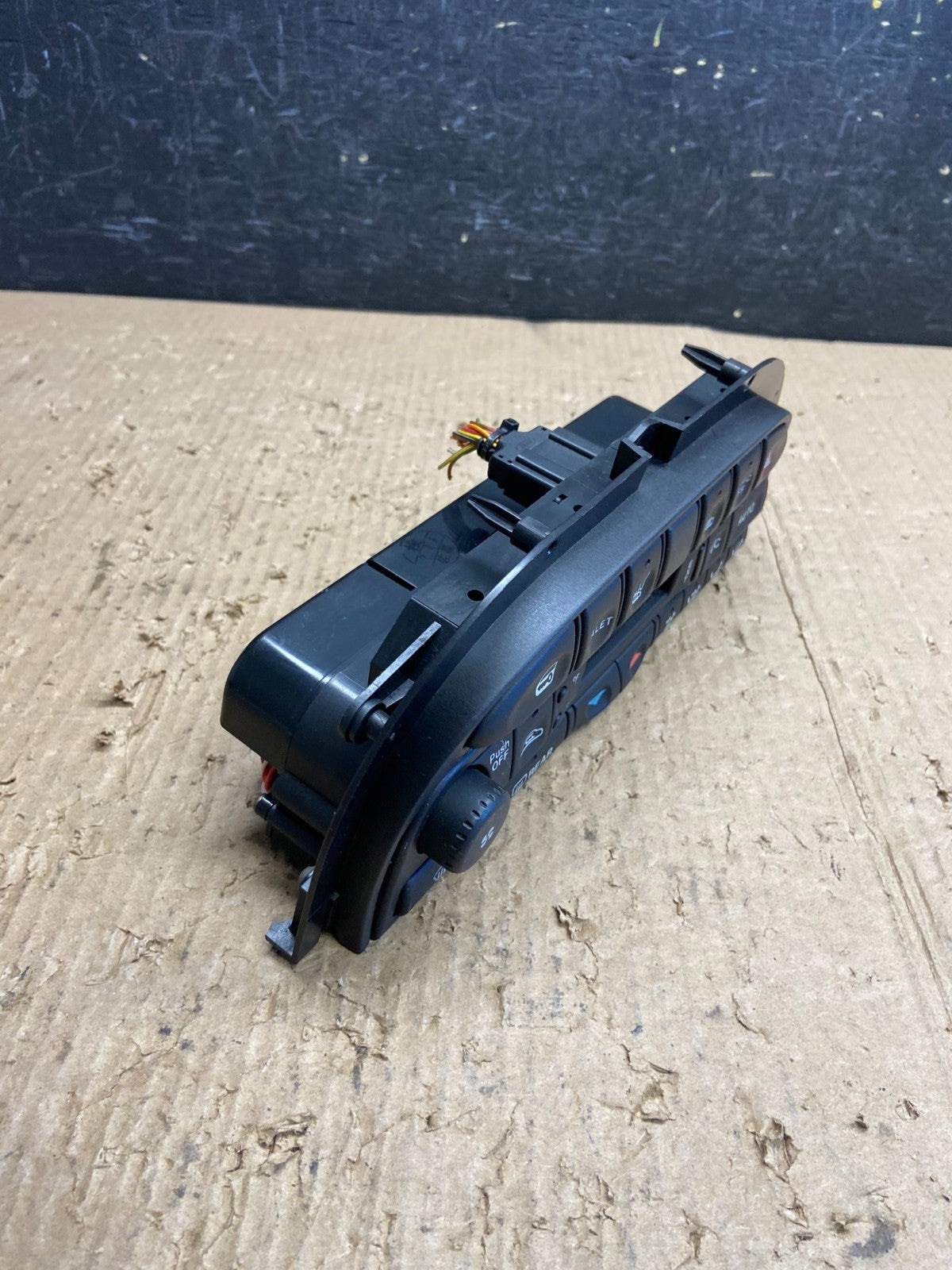 1998 to 2003 Jaguar XJ8 Climate Control Heater A/C Panel af1703 DG1