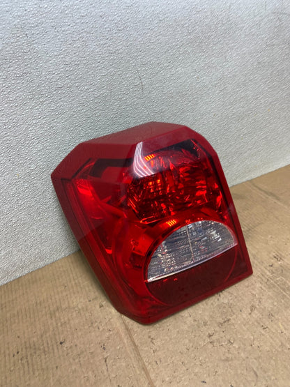 2008 2009 2010 2011 2012 Dodge Caliber Tail Light Left Driver Side Oem AA66312
