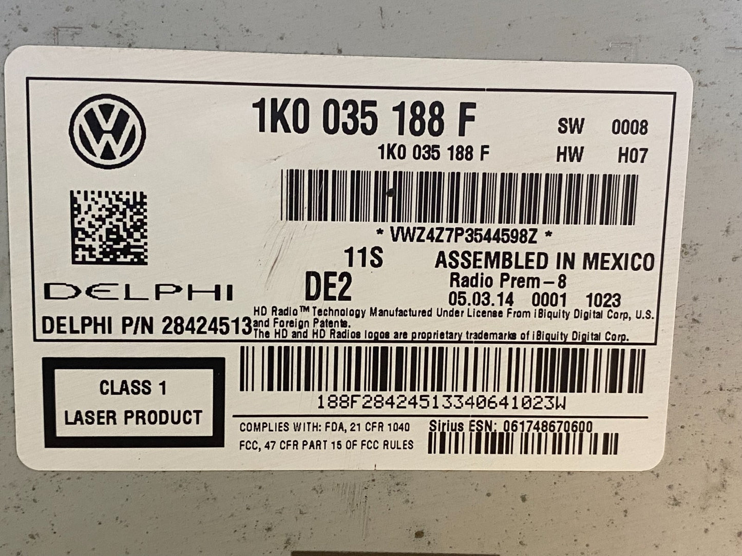 2011 to 2015 Volkswagen Passat Jetta Radio CD Player AM/FM Media AF3973 DW6