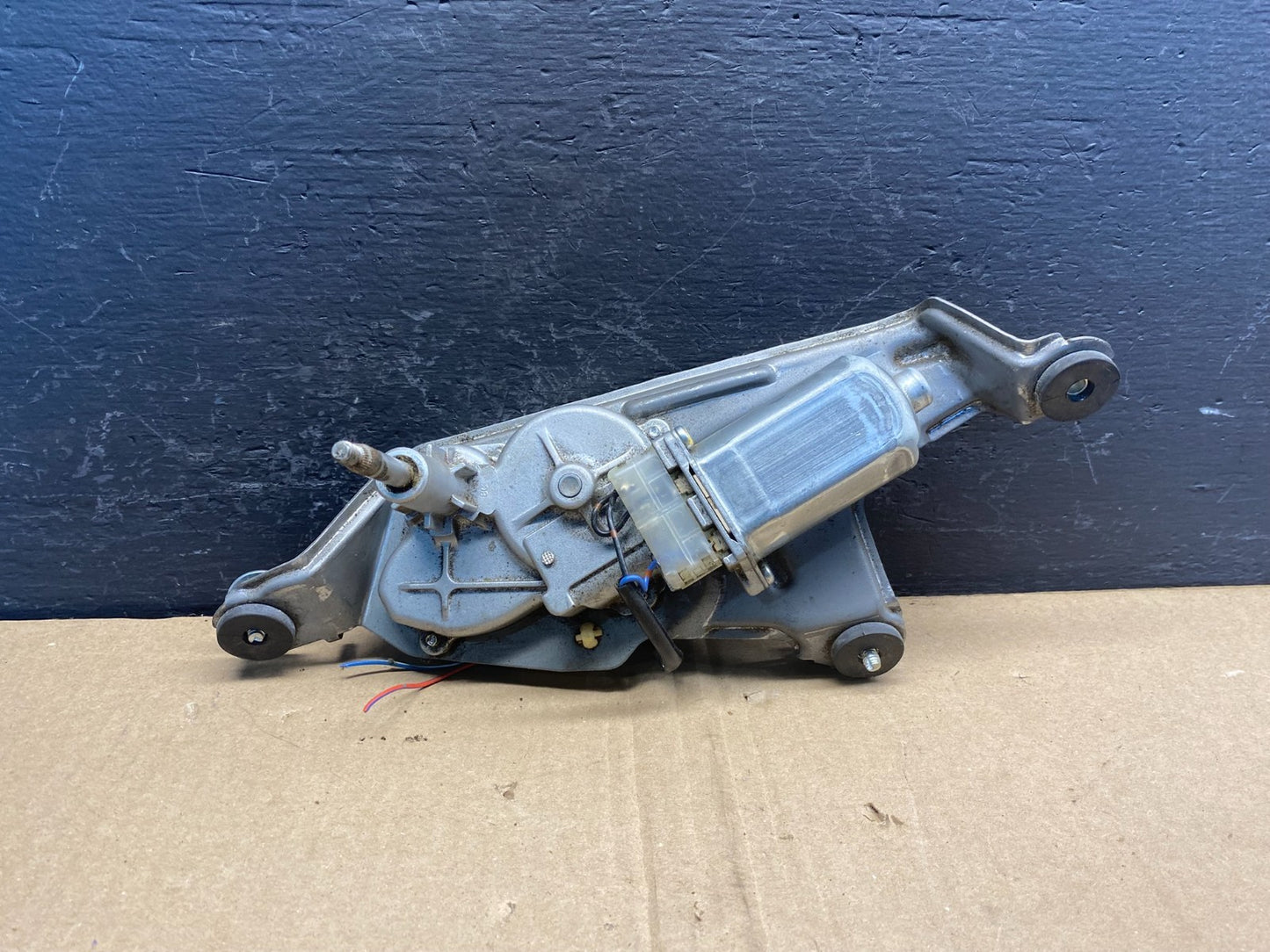 2007 to 2015 Mazda CX-9 CX9 Windshield Rear Wiper Motor AC1004 DG0