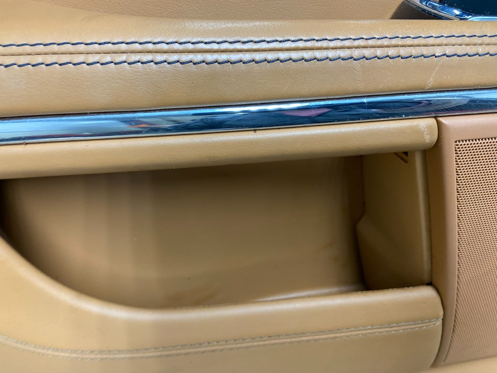 2010 to 2015 Jaguar XJ Interior Rear Left Driver LH Door Trim Panel OEM Y3190 DG4