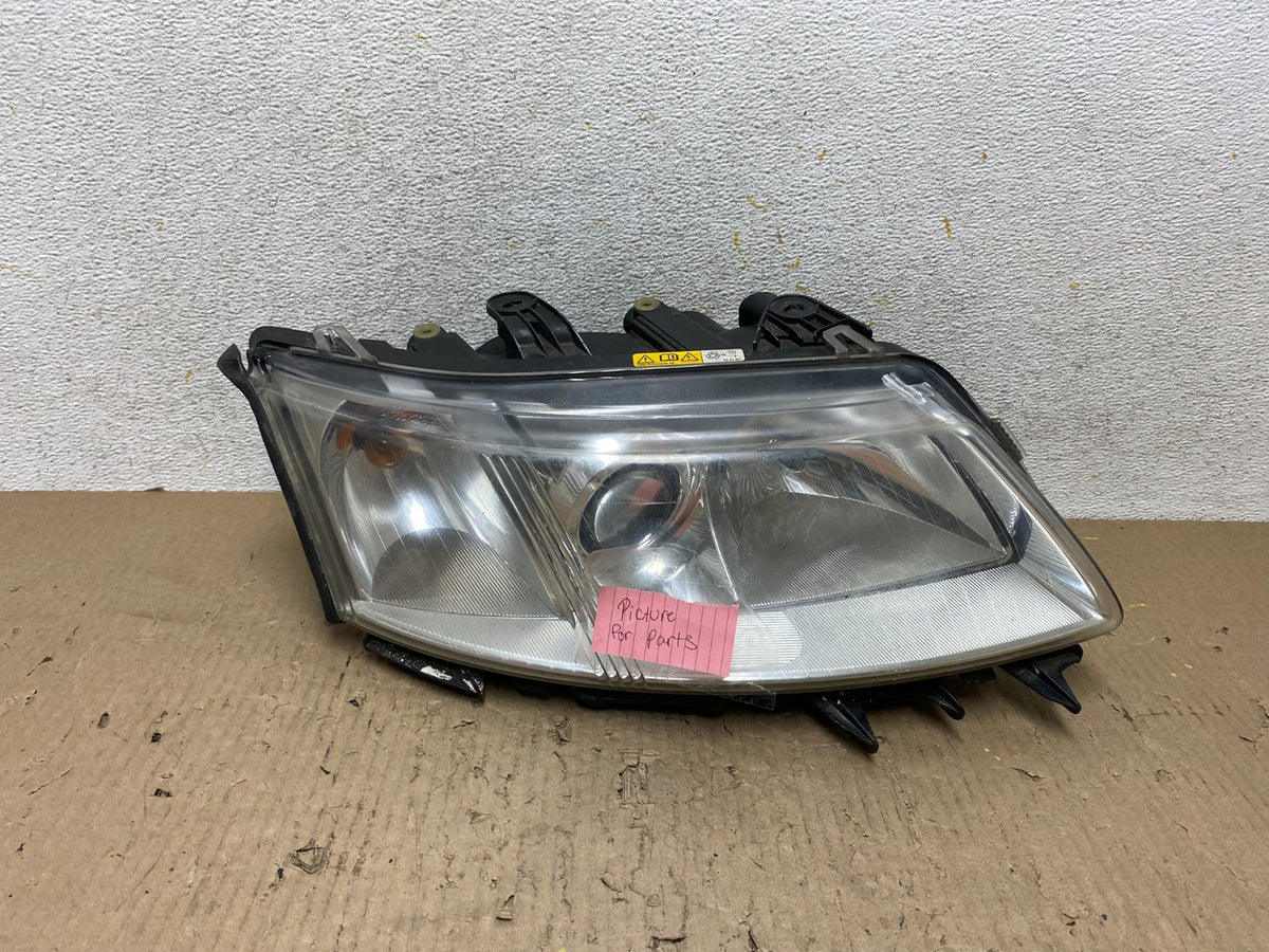 2003 2004 2005 2006 2007 Saab 9-3 Right Passenger Headlight Xenon AH6622 DW0