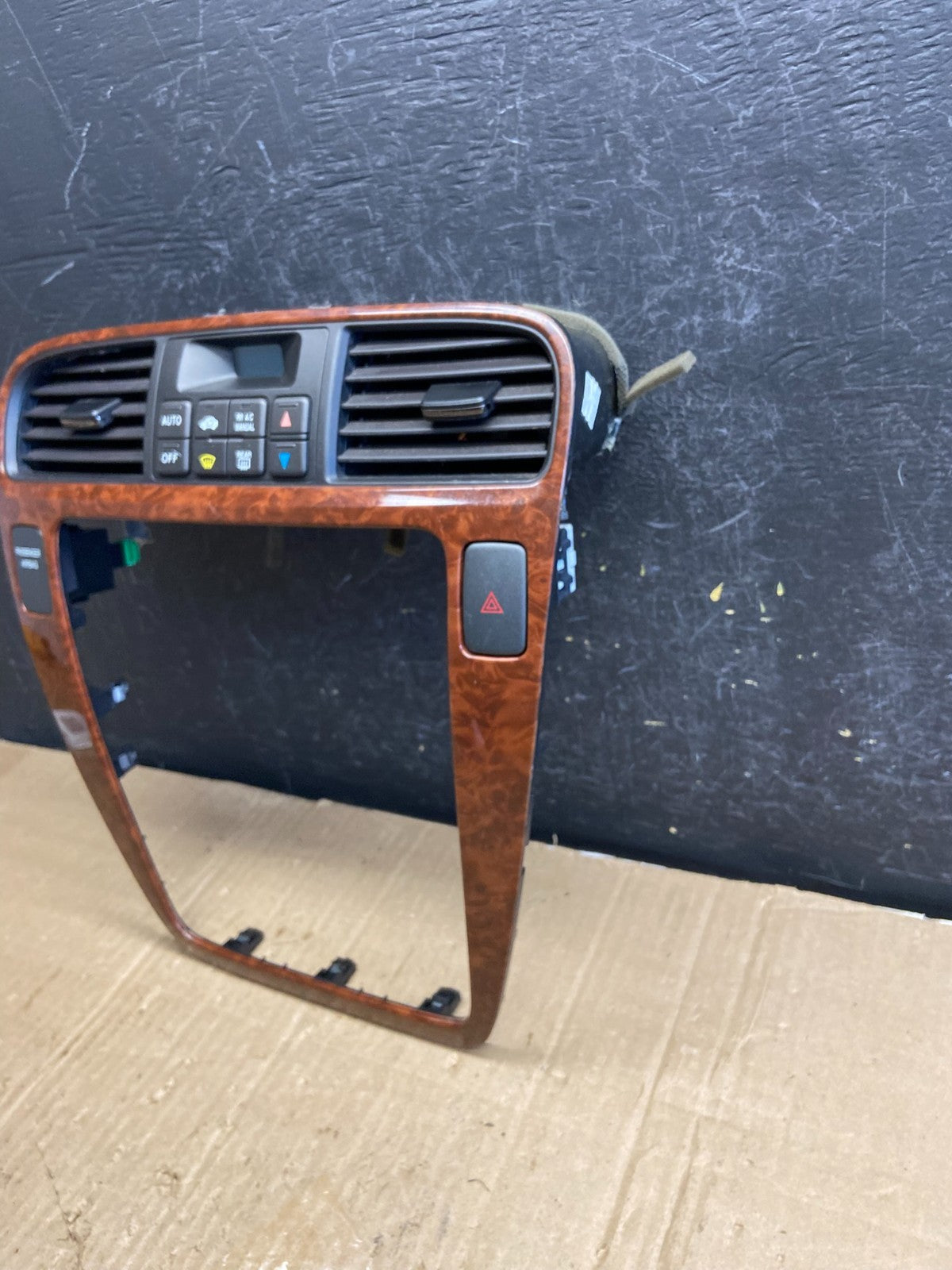 2001 - 2006 Acura Mdx Center Ac Heater Climate Control Radio Bezel ae1982 DG1