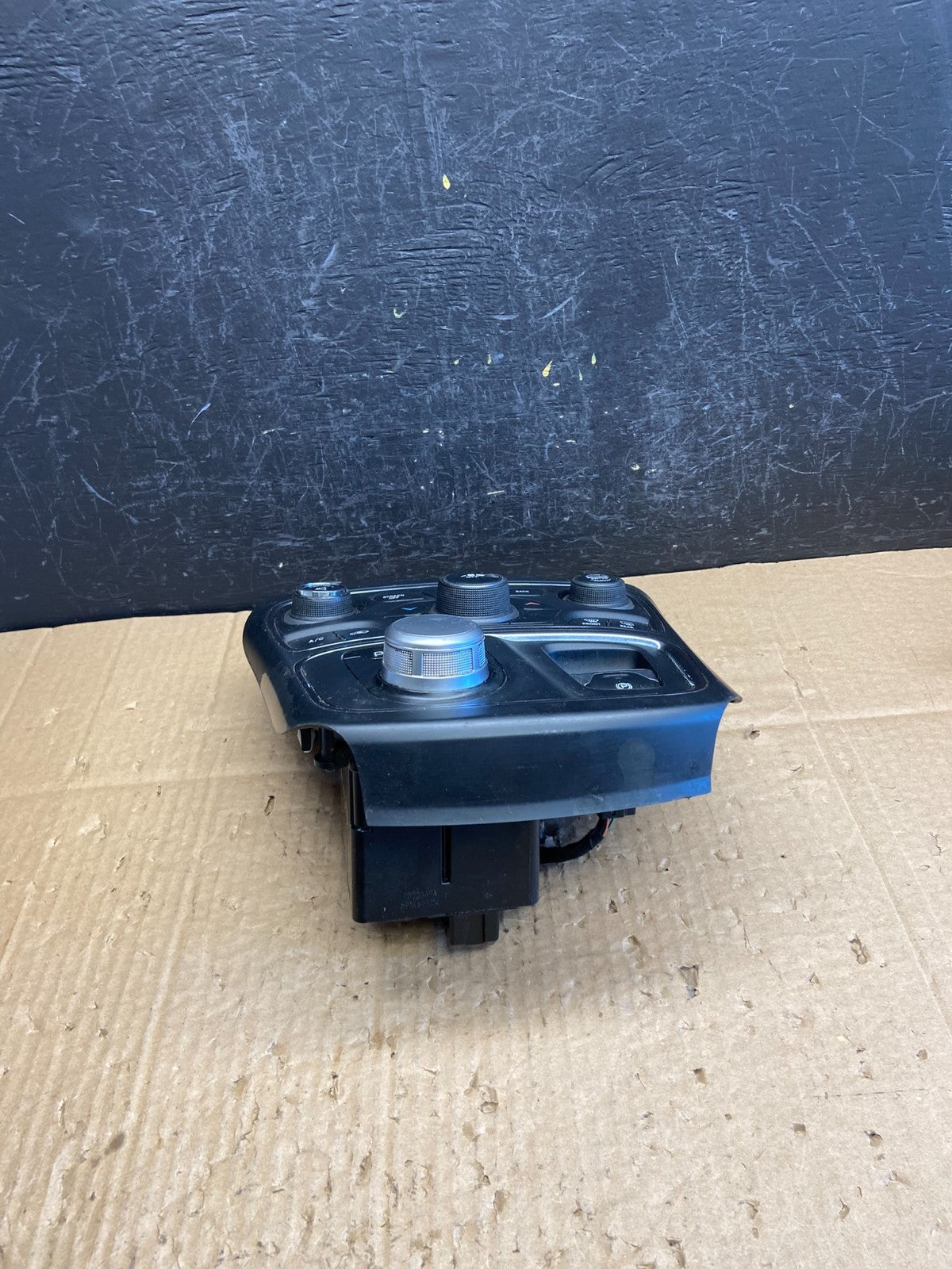 2015 - 2017 Chrysler 200 Heater AC Climate Switch Shifter Gear Control AC9652 DG3