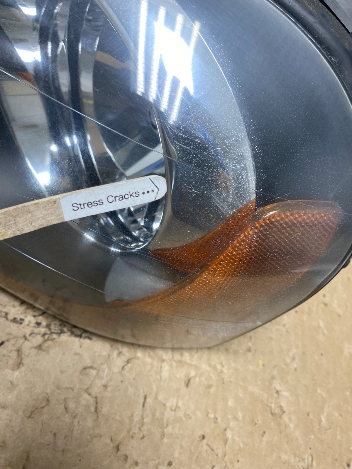 2003-2013 Volvo XC90 Left Driver LH Side Halogen Headlight AF8334 DW4