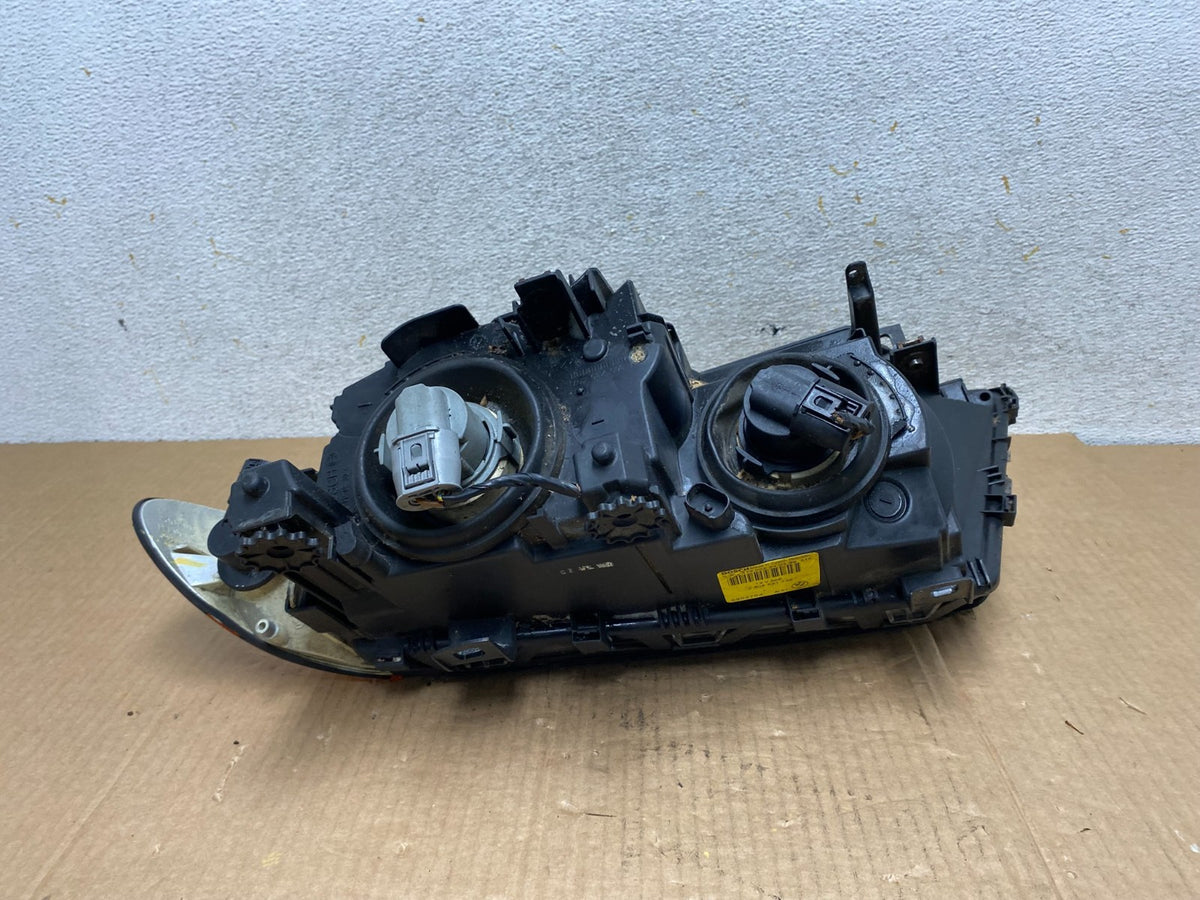 1999 - 2001 BMW E46 3-Series Right Passenger RH Halogen Headlight AI5846 DW5