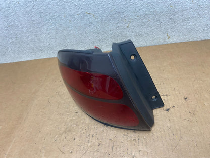 1998 - 1999 Ford Taurus Wagon Sedan Left Driver Side Tail Light Oem R4863 DW2