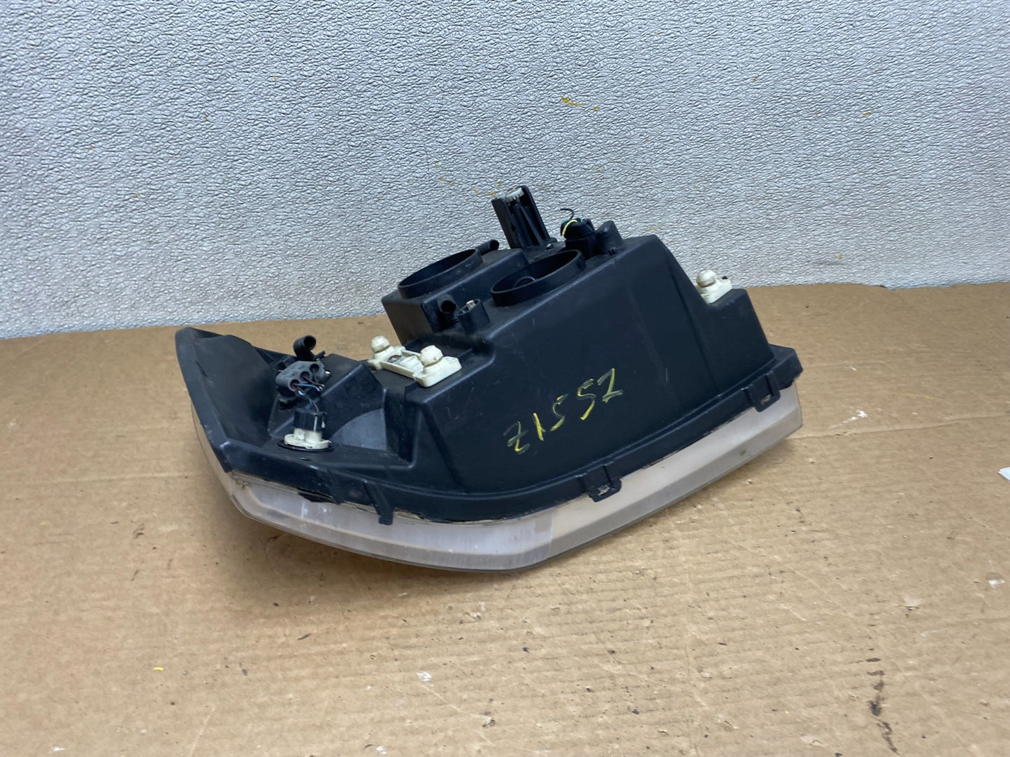 2002 to 2009 Gmc Envoy Left Driver Lh Side Headlight Halogen Oem Z1552 PS8