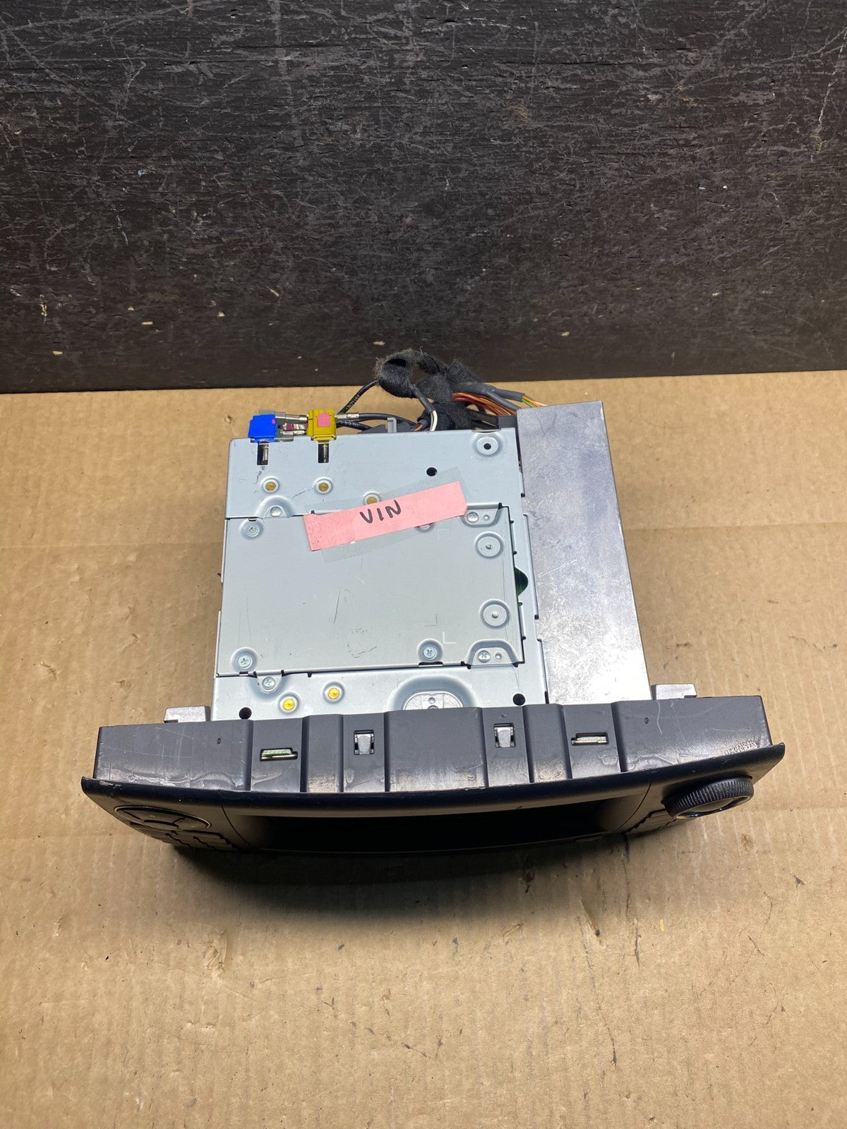 2006 to 2012 Mercedes ML350 GL450 Radio Navigation Screen Display AG7325 DG4