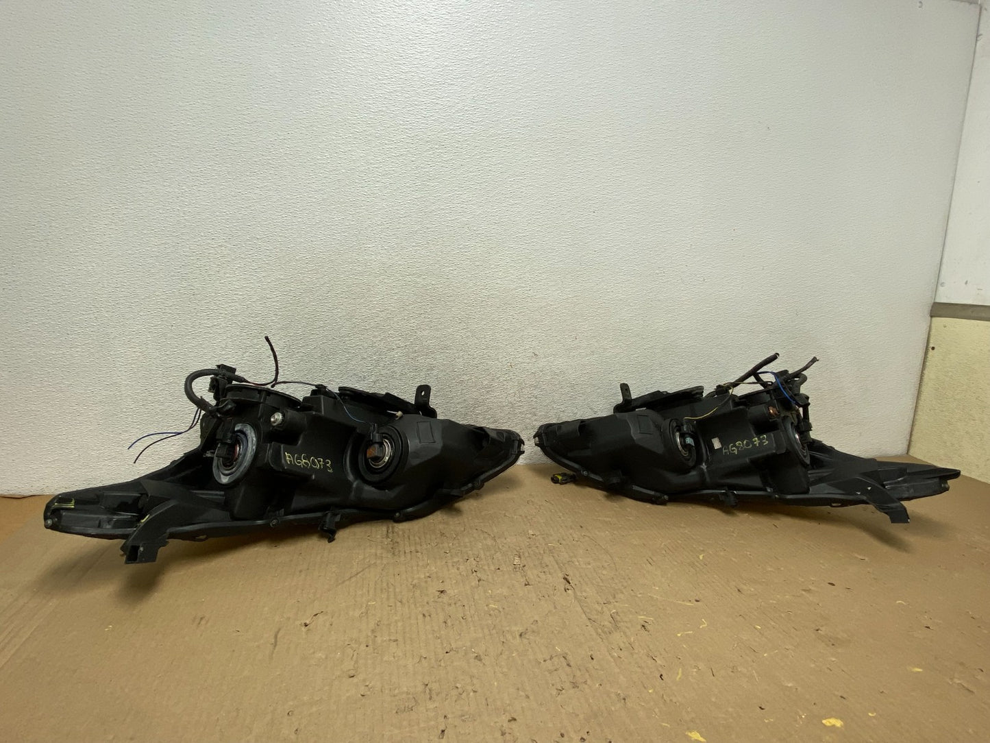 2013 to 2015 Nissan Altima Left+Right Side Set Halogen Headlights AG8073 DW7