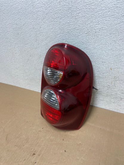 2005 2006 2007 Jeep Liberty Right Passenger Rh Side Tail Light AE5028 LK1