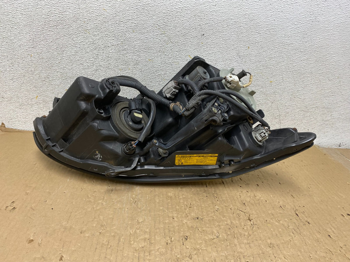 2004 to 2009 Lexus RX330 RX350 Xenon Left Driver Side Headlight AH2871 DW5