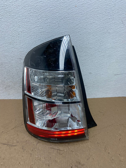 2004 2005 Toyota Prius Tail Light Left Driver Lh Side AD7739 LK0
