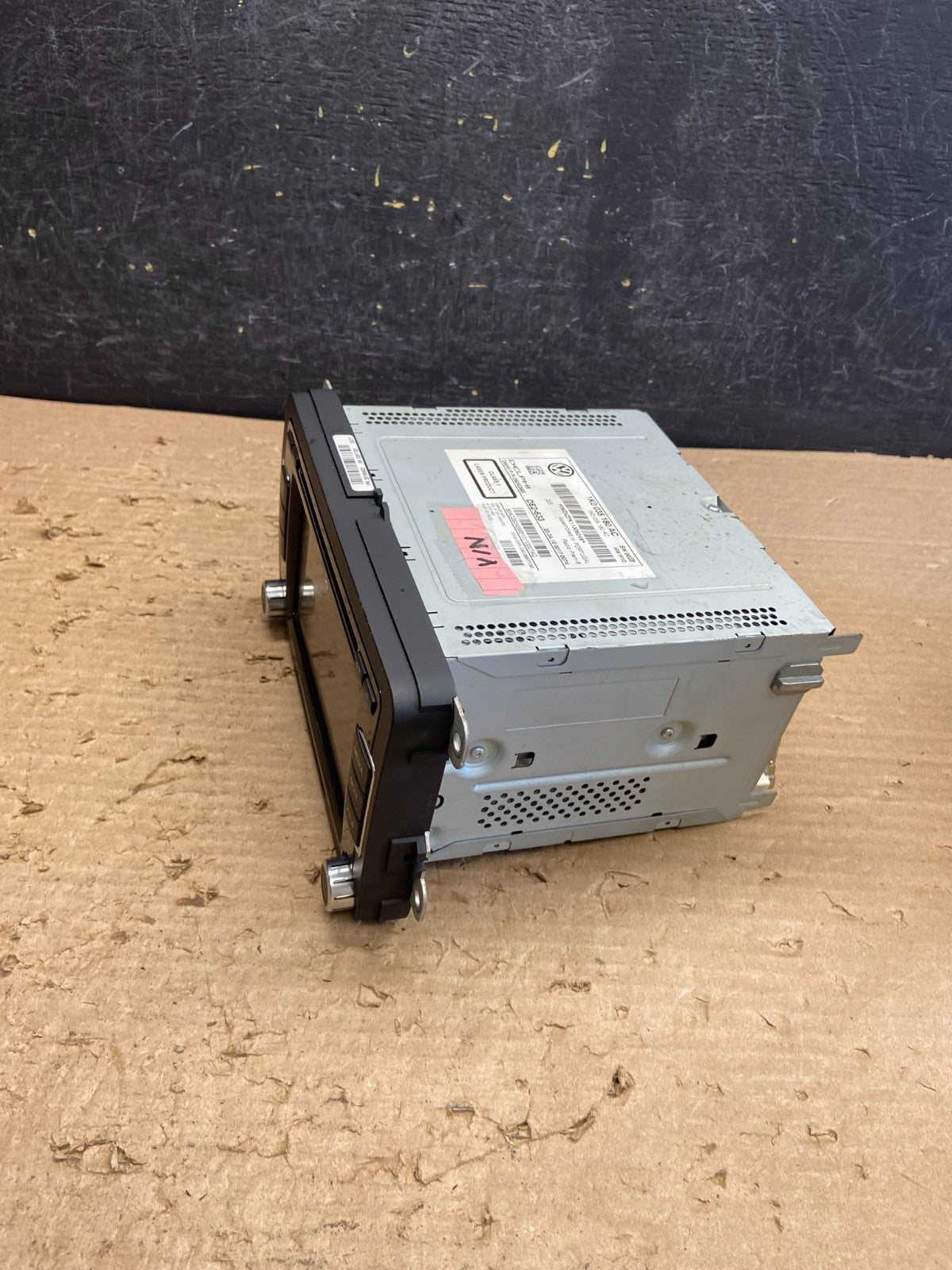2009 to 2012 Volkswagen CC Radio CD Player Screen AM/FM AG8713 DG2