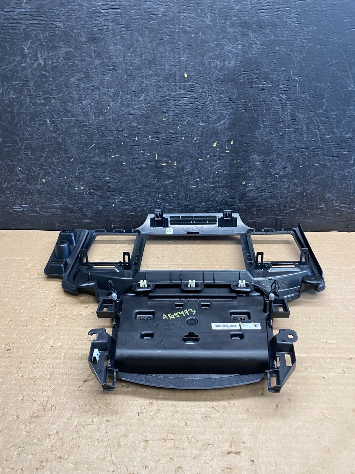 2013 to 2016 Lincoln MKS Radio Dual Climate Control Panel Air Vent ag8473 DG4