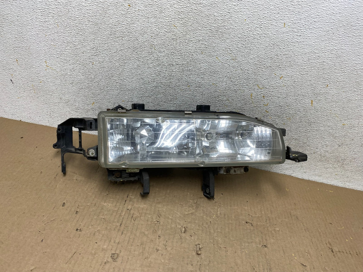 1990 to 1991 Honda Accord Right Passenger RH Headlight AH5922 DW0
