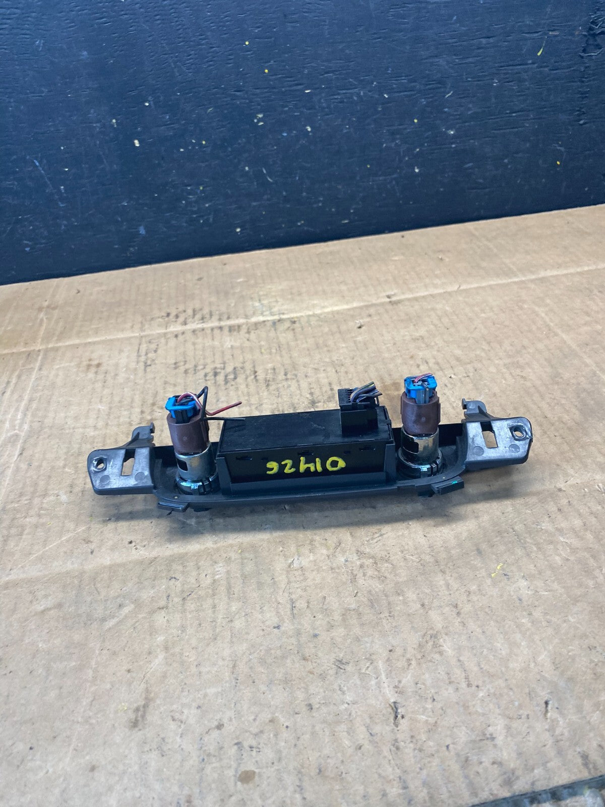2007 - 2014 Chevrolet Tahoe Yukon Pedal Traction Control Switch OEM W9444 DG5
