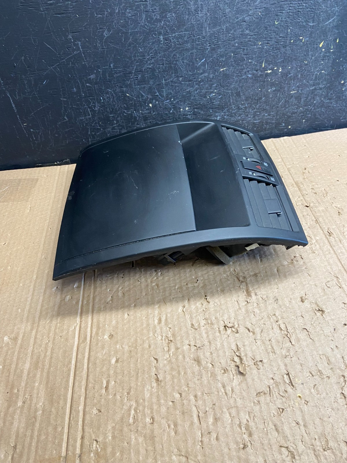 2009 to 2012 Mazda 6 Center Console Dash Dual Air Vent AF6447 DW1