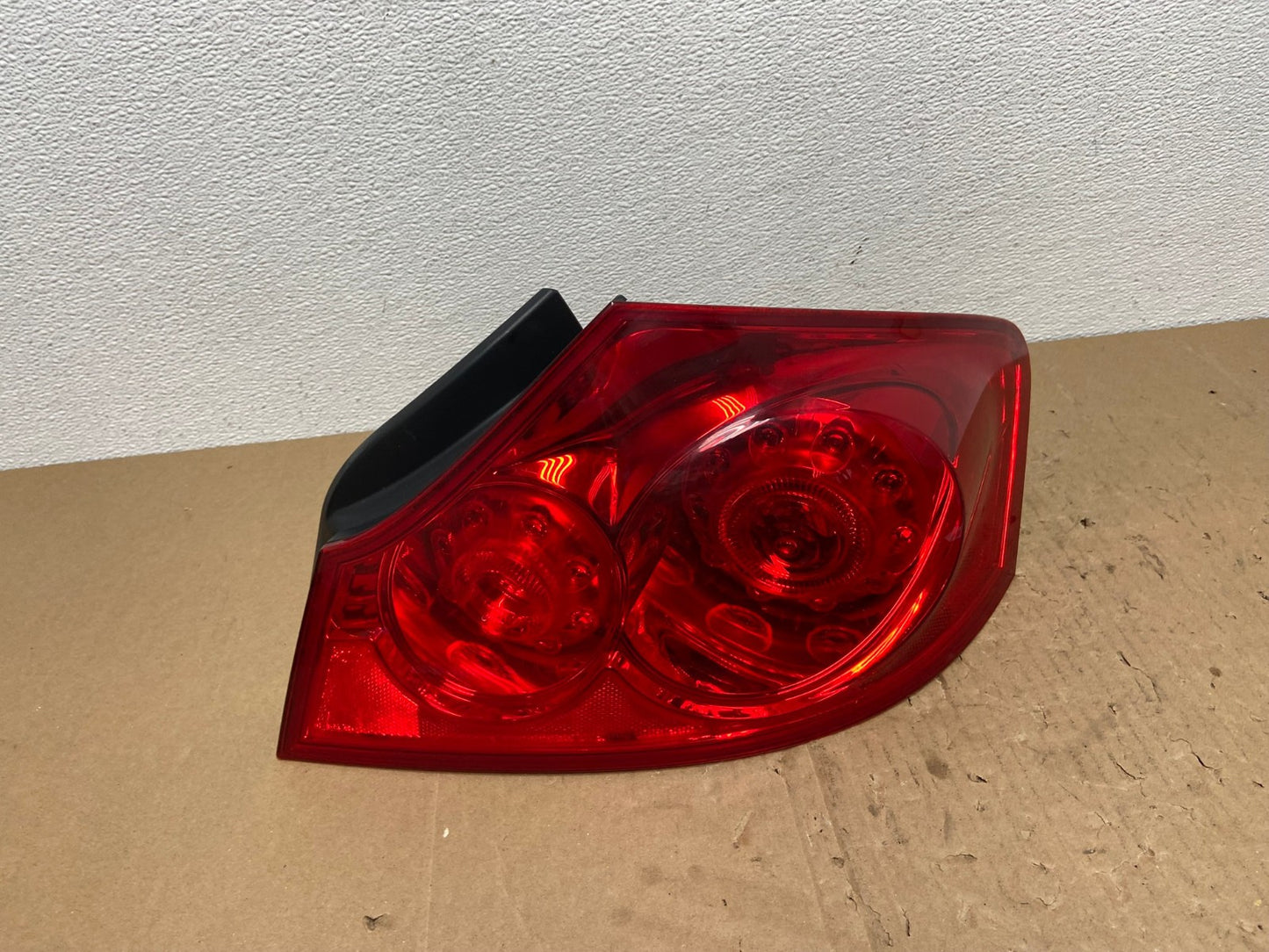 2007 to 2013 Infiniti G35 G37 Sedan Right Passenger Rh Tail Light Oem AB6936 LK0