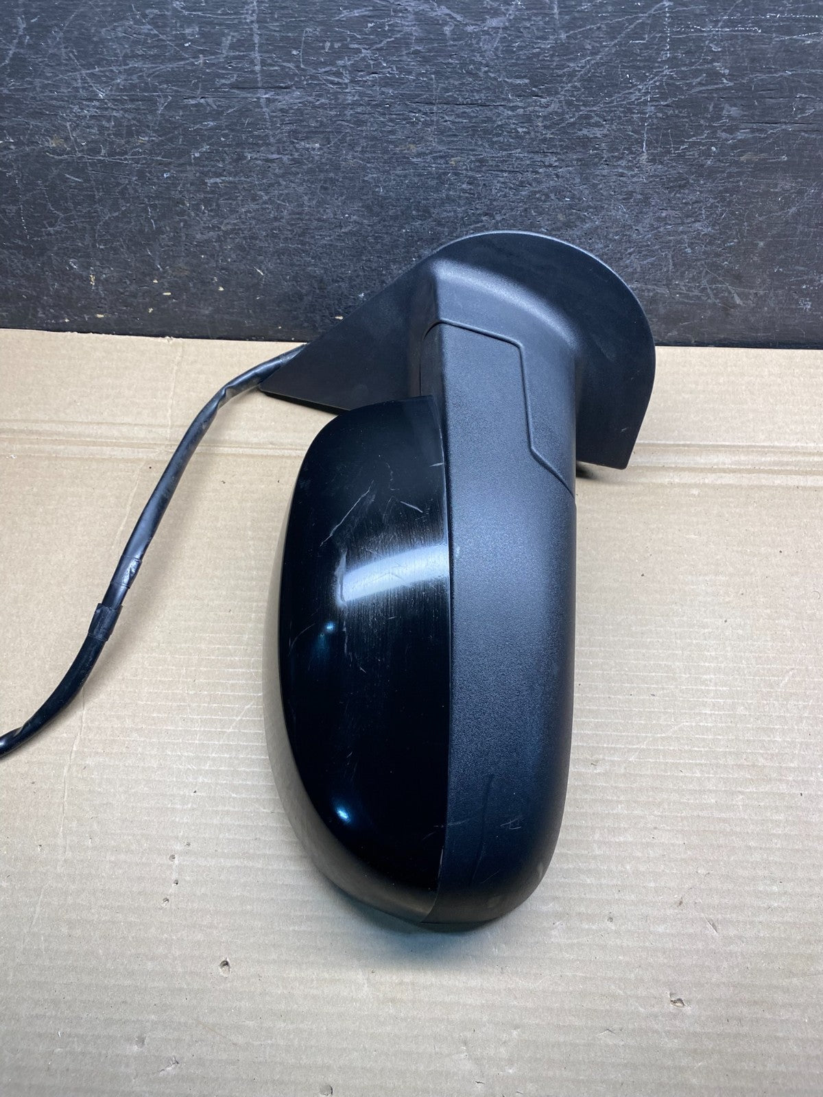 2009 - 2014 Chevrolet Tahoe Suburban Right Passenger Turn Door Mirror ah7578 DG0