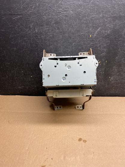 2013 2016 Nissan Pathfinder Radio AM/FM Receiver AI6255 DG0