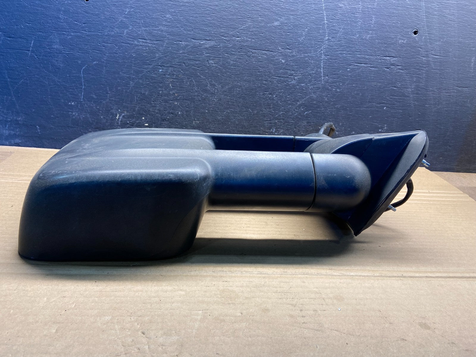 2003 2006 Chevrolet Silverado Sierra Right Passenger Tow Door Mirror AE4710 DG5