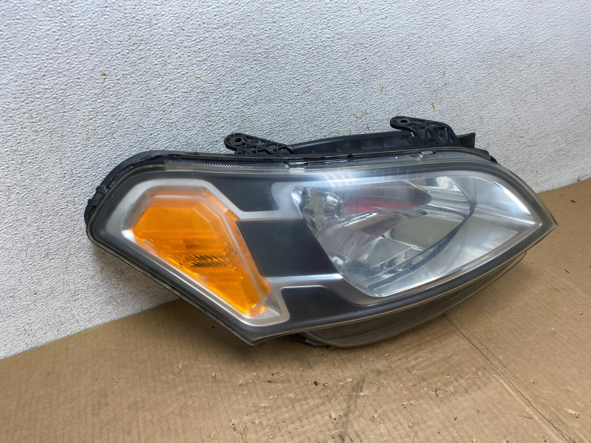 2010 - 2011 Kia Soul Right Passenger RH Headlight Halogen AI4641 DW2