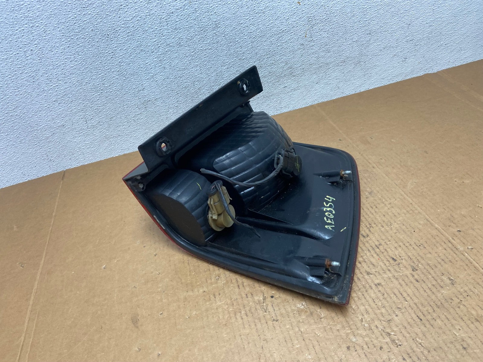 2003 2004 2005 2006 Ford Expedition Left Driver Lh Tail light AE0354 LK5