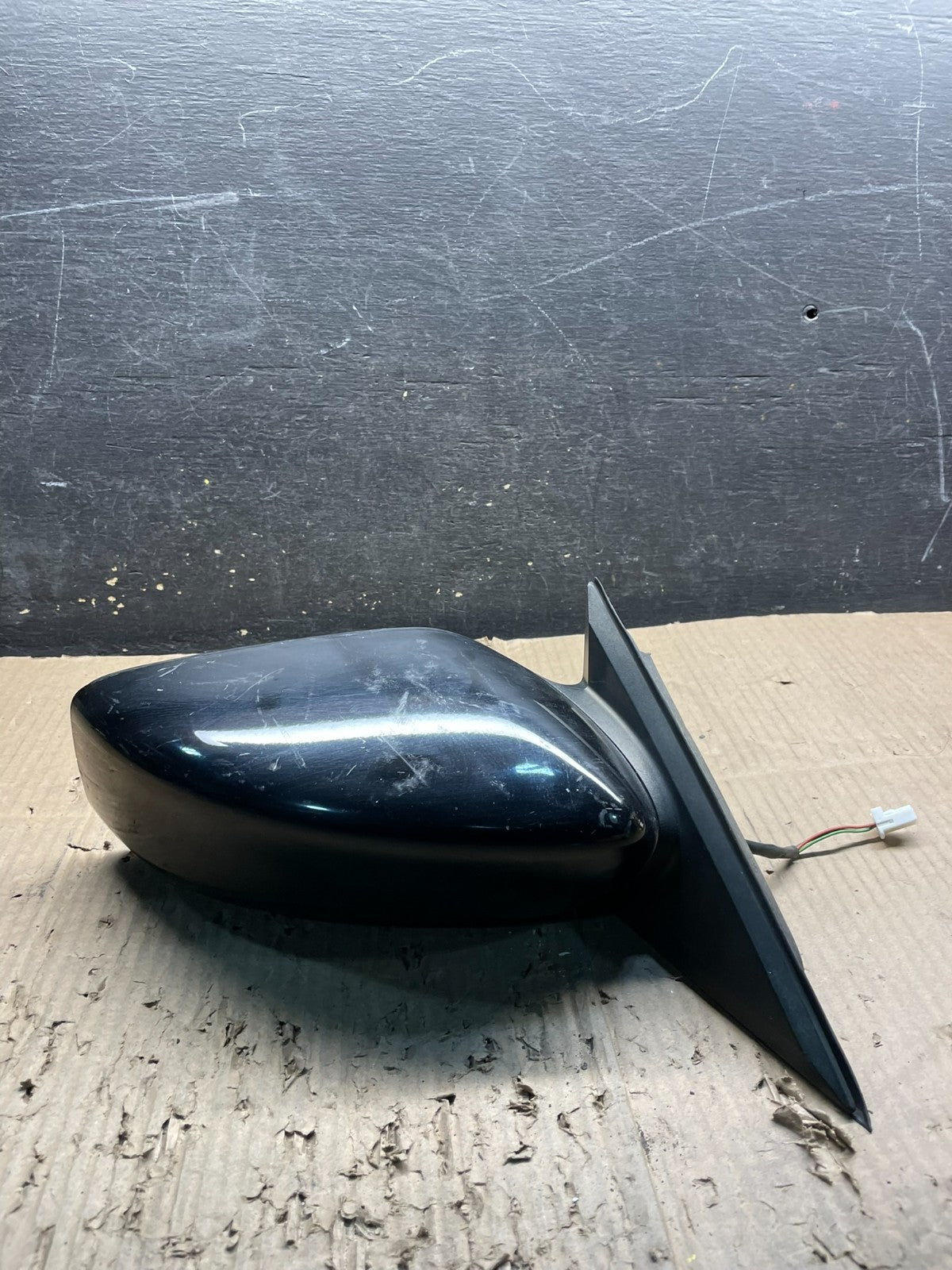 2013-2015 Nissan Altima Right Passenger View  Door Mirror OEM X4586 GD0