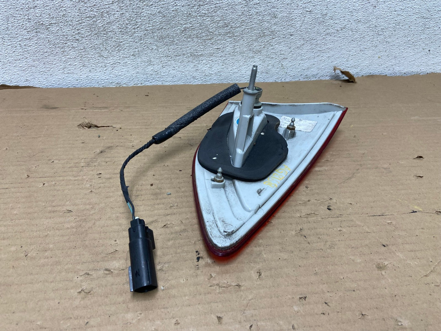 2013 to 2016 Ford Escape Right Passenger RH Side Inner Tail Light AG8168 LK4