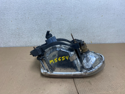 1999 to 2002 Mercury Villager Left Driver LH Side Headlight M5654 DW8