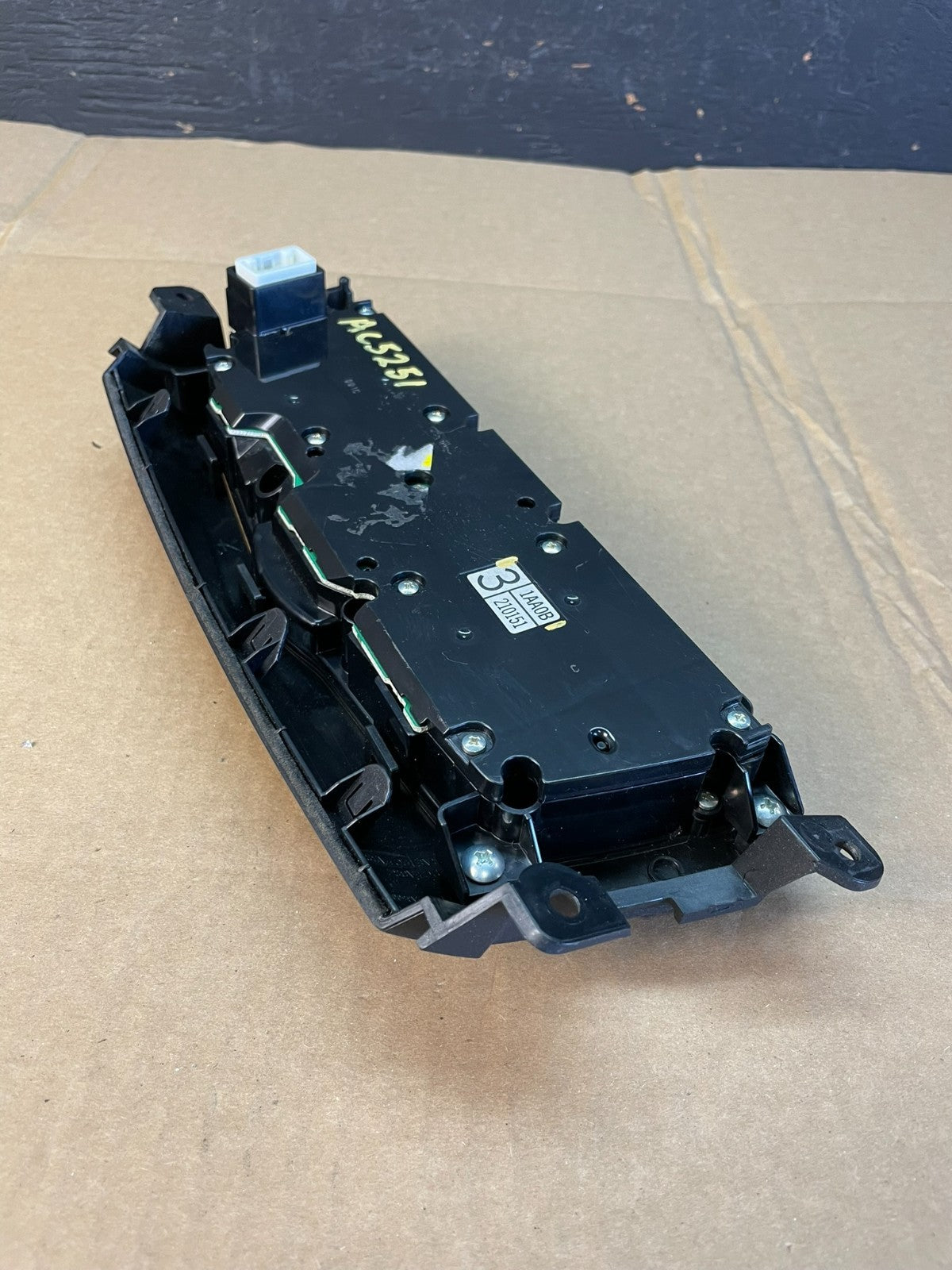 2009 - 2014 Nissan Murano AC Air Temperature Climate Control Panel AC5251 DG4