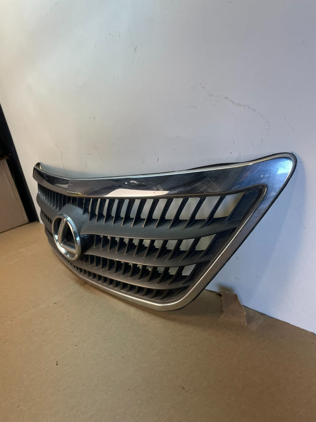 2006 to 2009 Lexus RX400H Front Upper Grill Grille AG3072 DG1