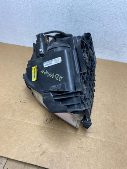 2008 to 2009 Ford Taurus Right Passenger RH Side Halogen Headlight AD4684 DW9