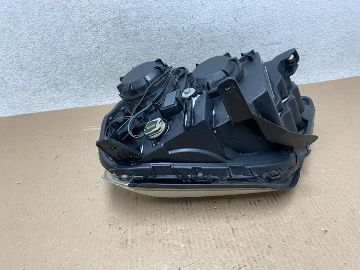 2010 to 2015 GMC Terrain Halogen Passenger Right Rh Side Headlight AJ2515 DW5