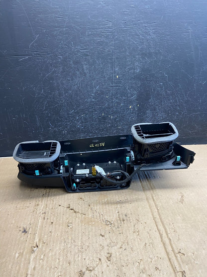 2020 to 2023 Ford Explorer Console Radio Display Screen Air Vents AE2070 DG4
