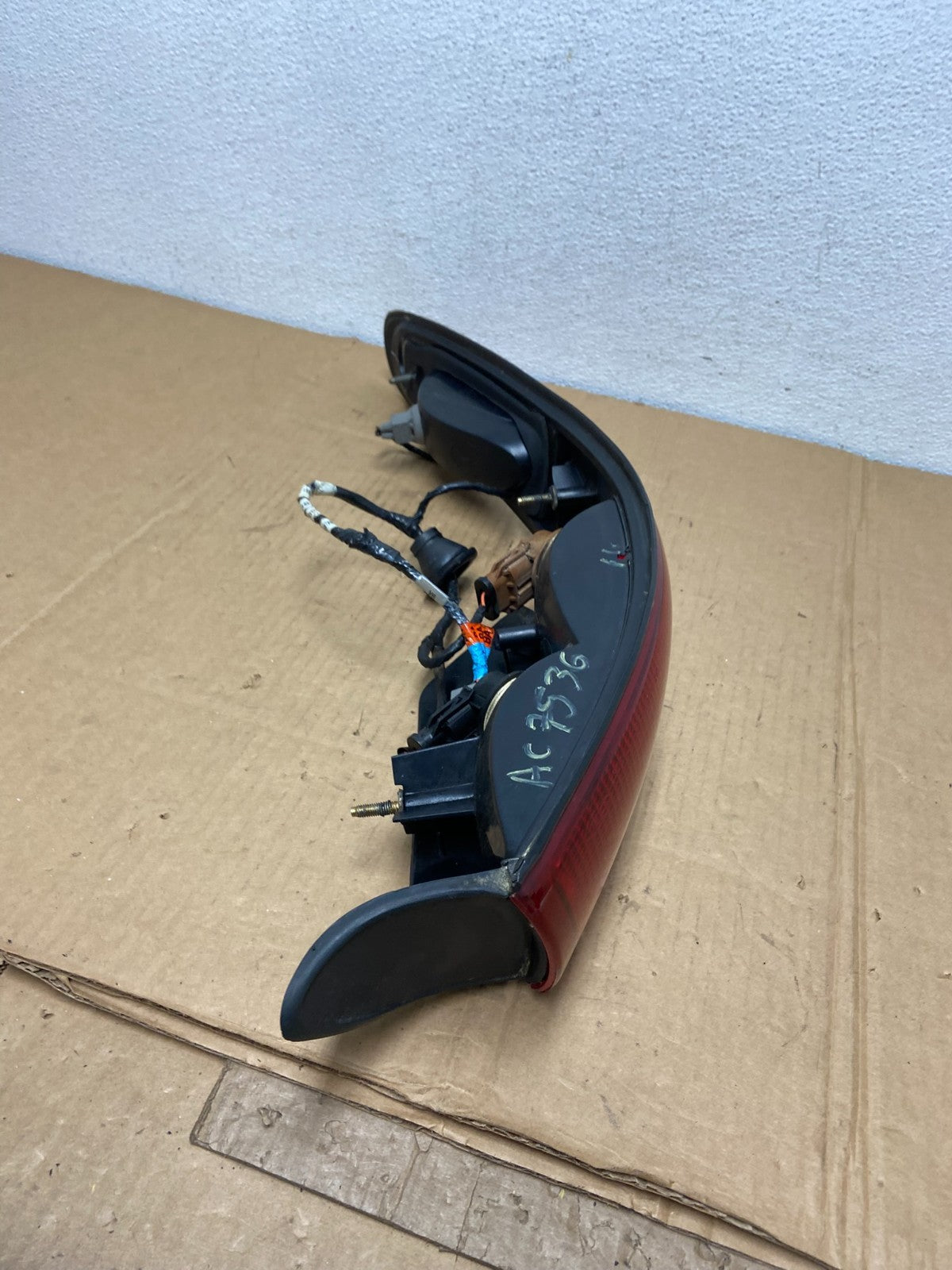 1998 to 1999 Mercury Sable Left Driver LH Side Tail Light AC7536 DG8