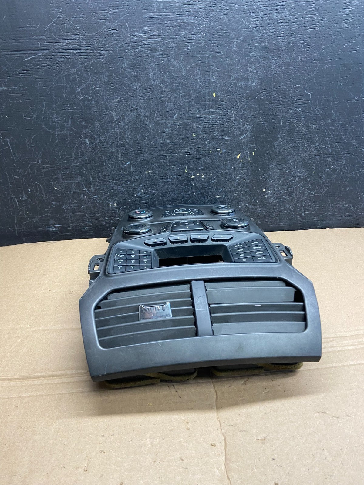 2014 2015 Ford Explorer Radio Climate Control Trim Bezel Panel af1848 DG3