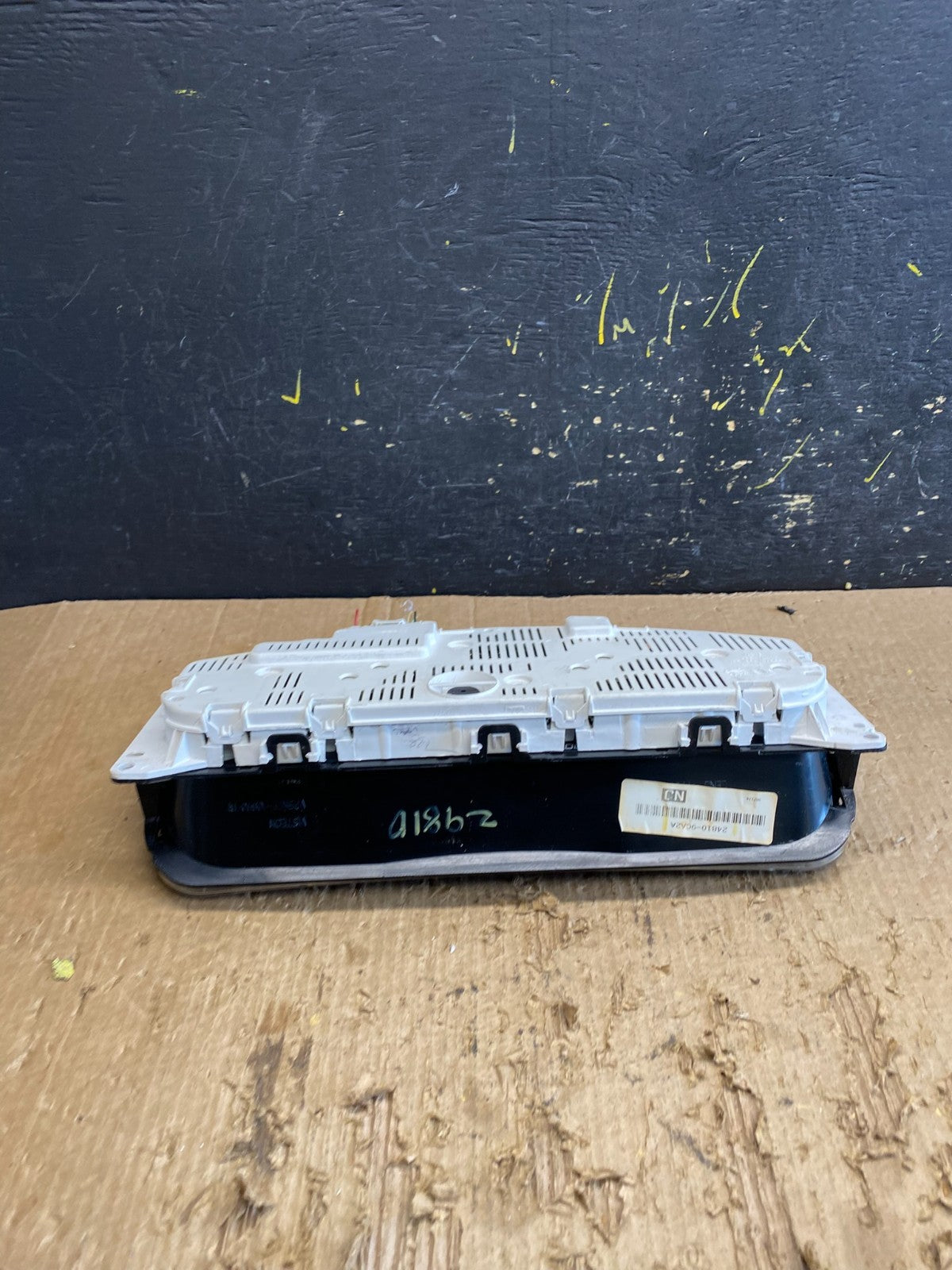 2010 to 2012 Nissan Pathfinder Speedometer Cluster Gauge OEM Z9810 DG5