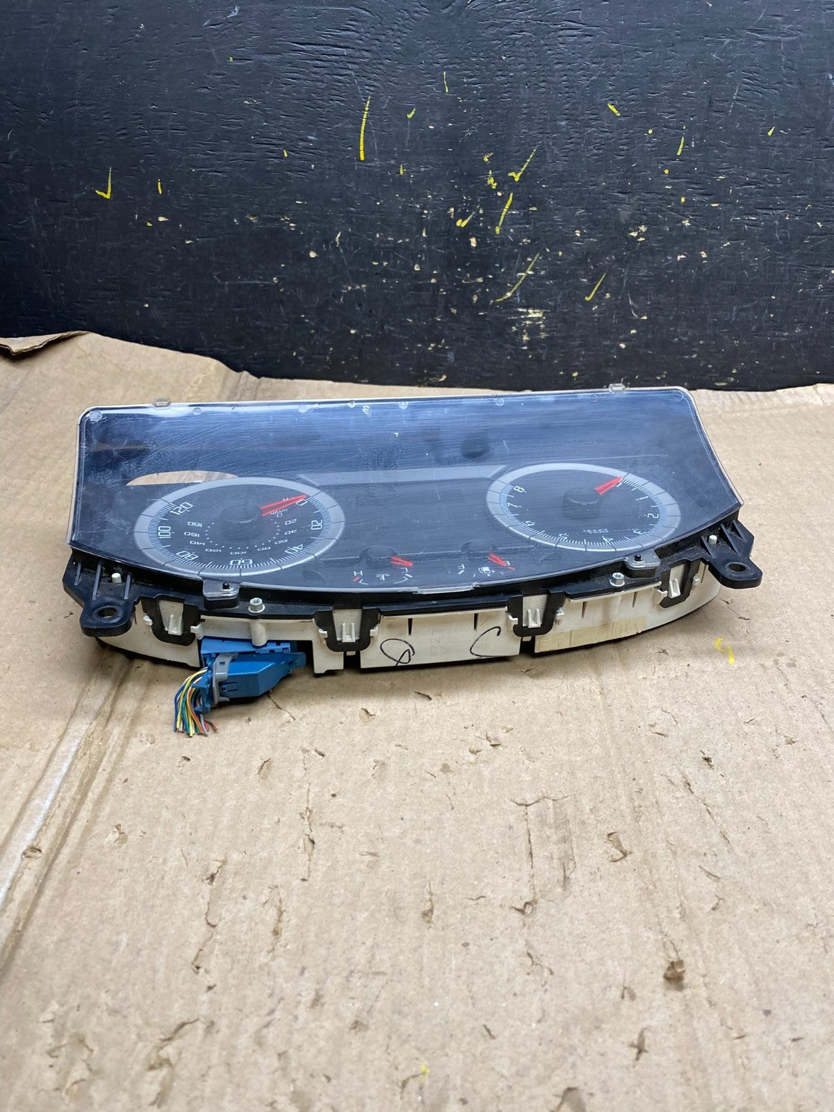 2010 Ford  Escape Speedometer Cluster Gauge Oem X5810 DG4
