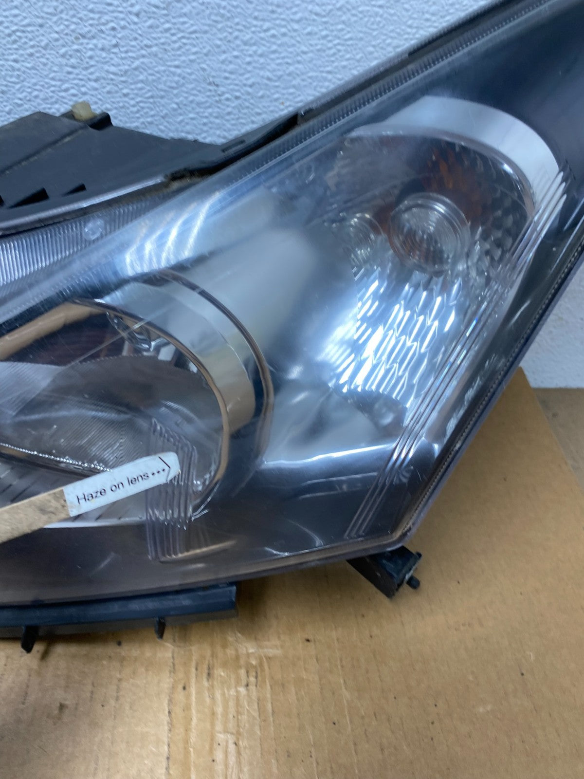 2011 to 2015 Chevrolet Cruze Halogen Left+Right Set Headlights AE1227 DW6