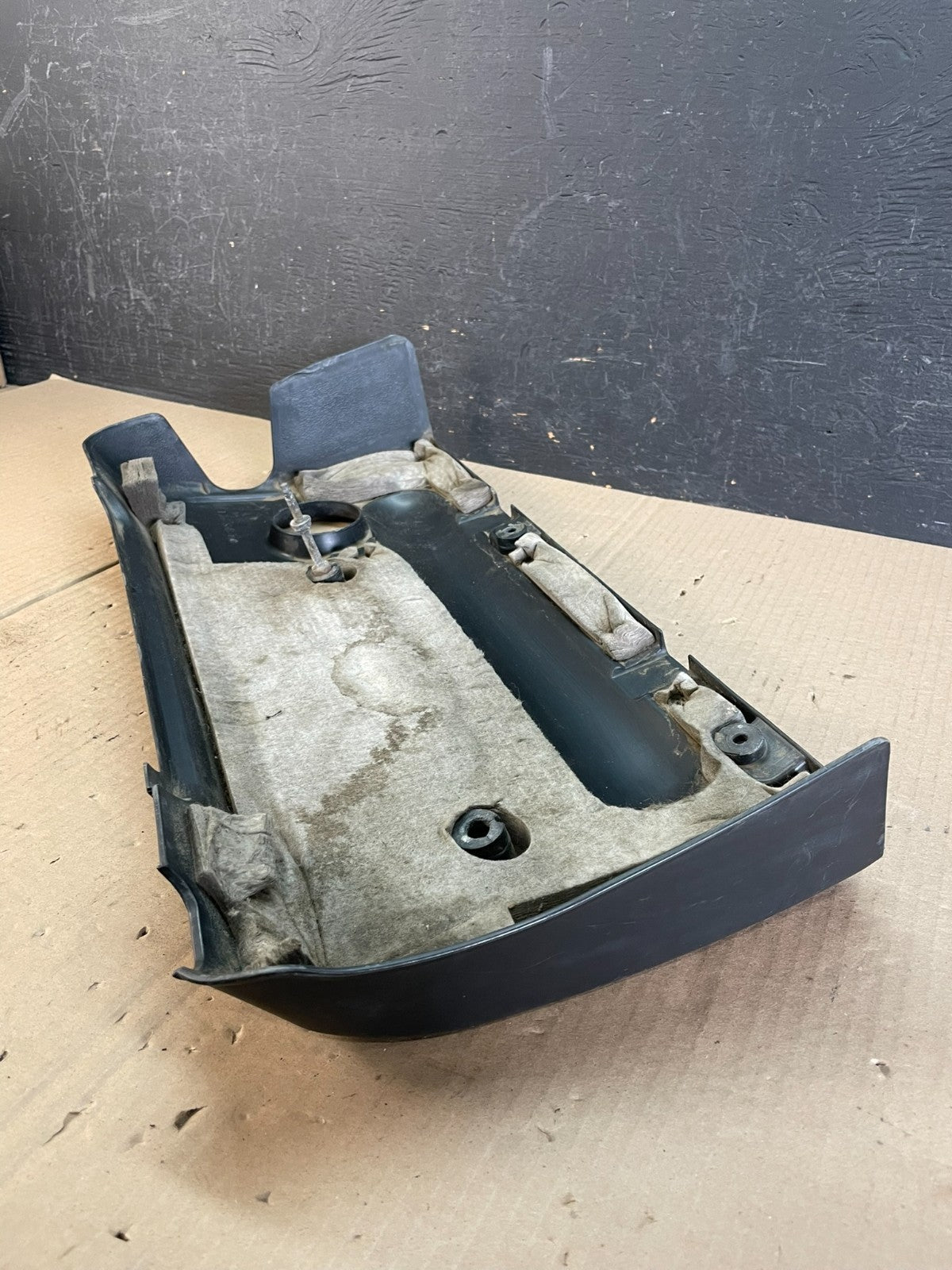 2005 to 2008 Toyota Corolla Matrix 1.8L Motor Engine Cover AD8700 DW4